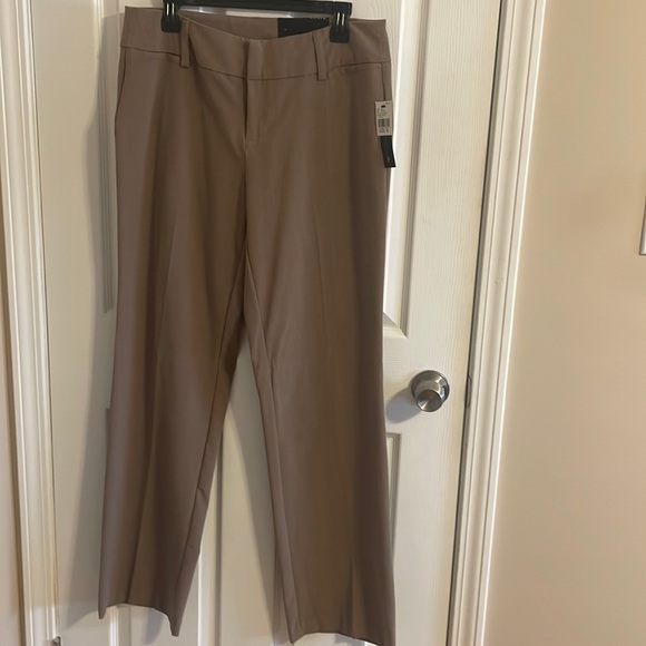 AB Studio Pants - For Sale~NWT Woman’s AB Studio Milan Size 10 Hazelnut Colored Dress Pant